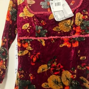 Betsey Johnson vintage-style velvet empire waist midi dress